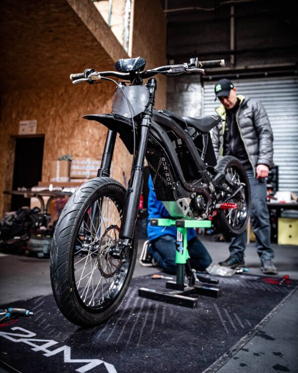 Kit de roues 17" Supermotard - Sur-Ron Light Bee – Image 7