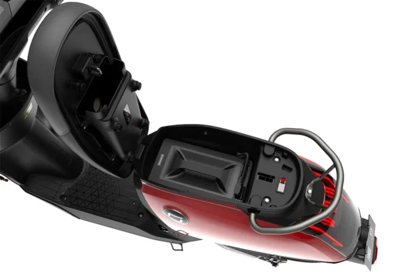 Super Soco CUx Pro | Vmoto