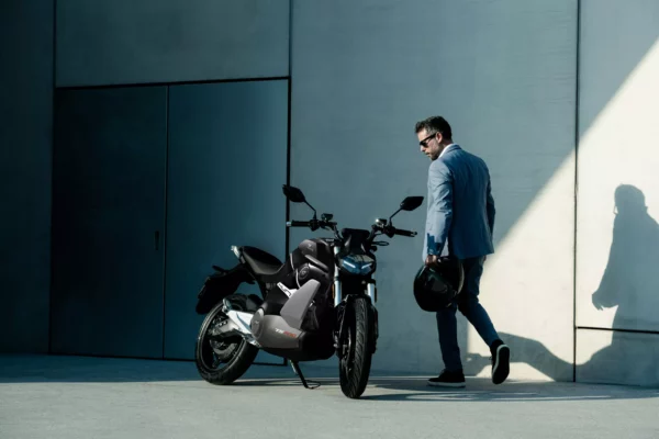 Super Soco TS Street Hunter Pro | Vmoto