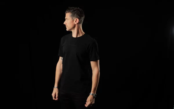 T-shirts Stark Future – Image 2
