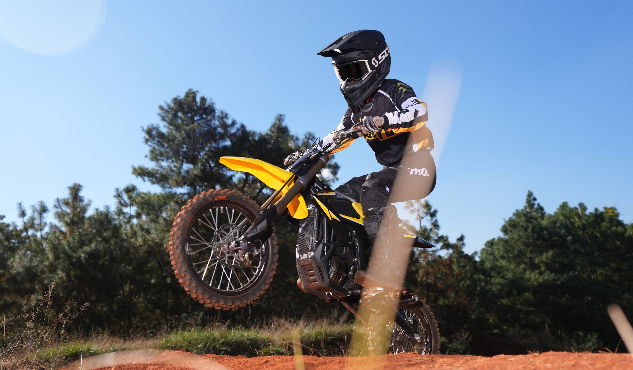 Sur-Ron Hyper Bee Jaune